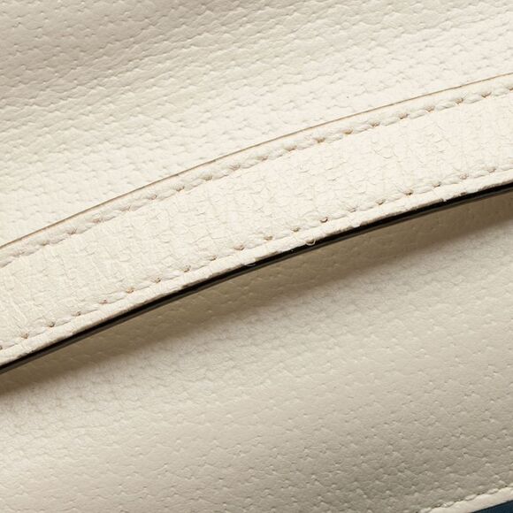 Gucci Calfskin Bee & Star Sylvie Mini Top Handle - Picture 11 of 16